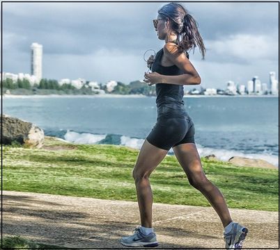 beg i bol v boku.jpg